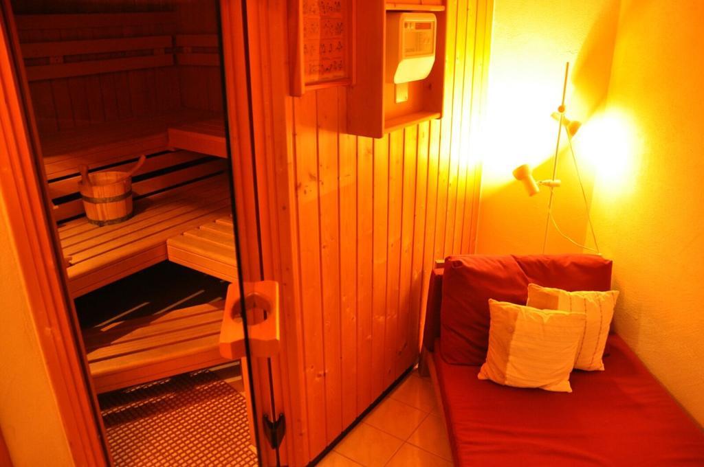 Hotel Soliva Tujetsch Bagian luar foto